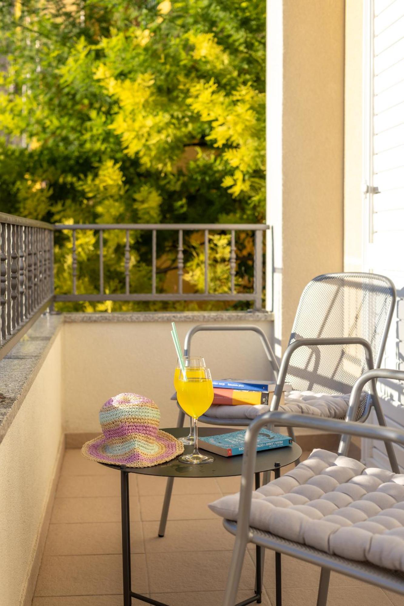 Apartments Sisaric Подгора Екстер'єр фото